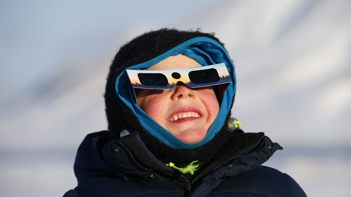 How to watch the solar eclipse safely without damaging your eyes