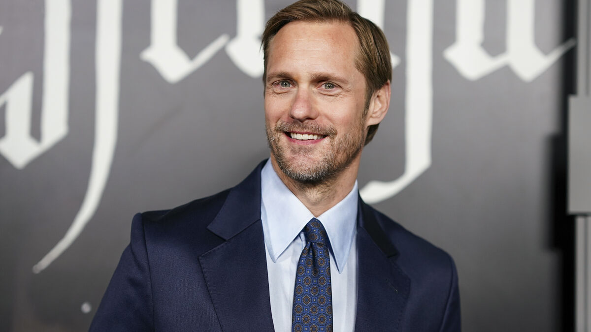 Double Skarsgård on Saturday Night Live