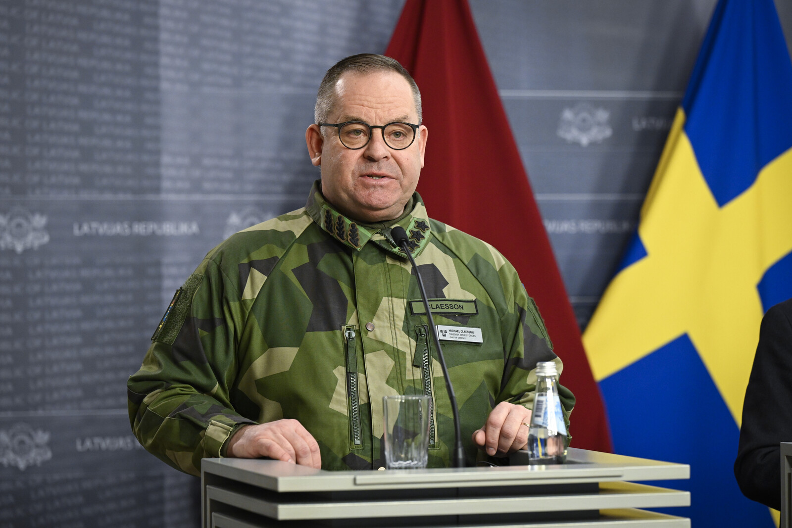 Sweden May Shoot Down Russian