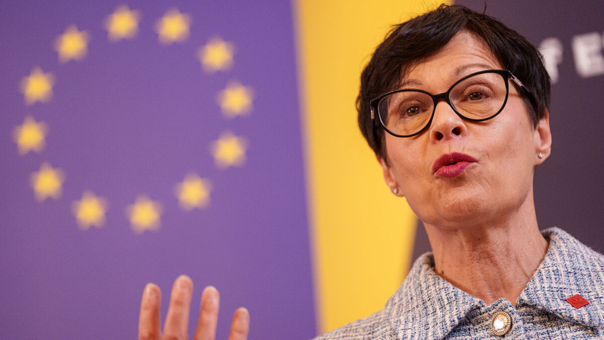 Ukraine may start EU membership negotiations in June