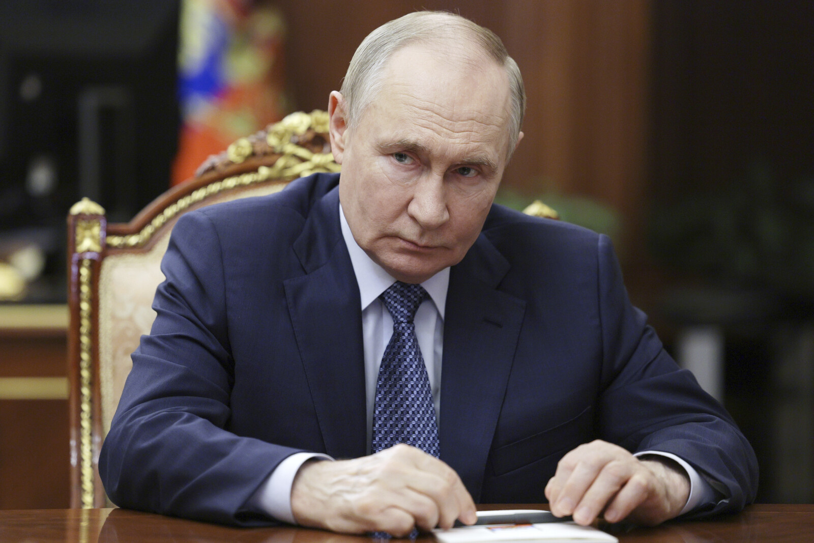 Putin Signs Decree Allowing Increased Greenhouse Gas Emissions