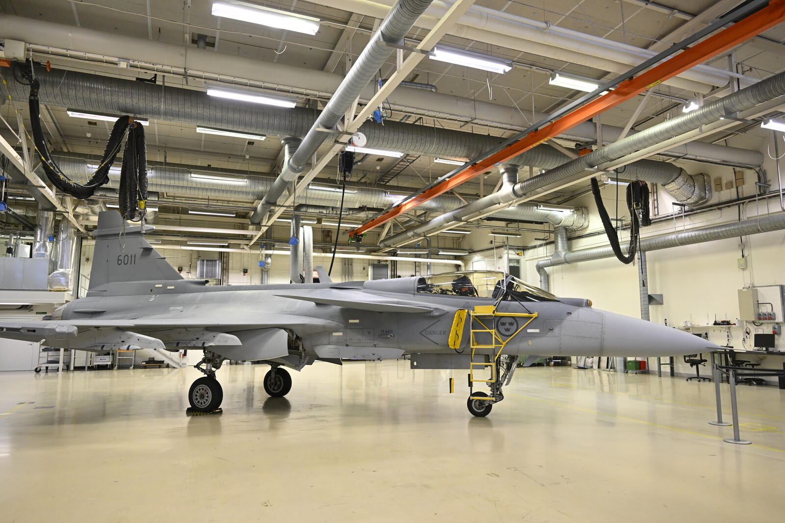 Giant investors bet on defense