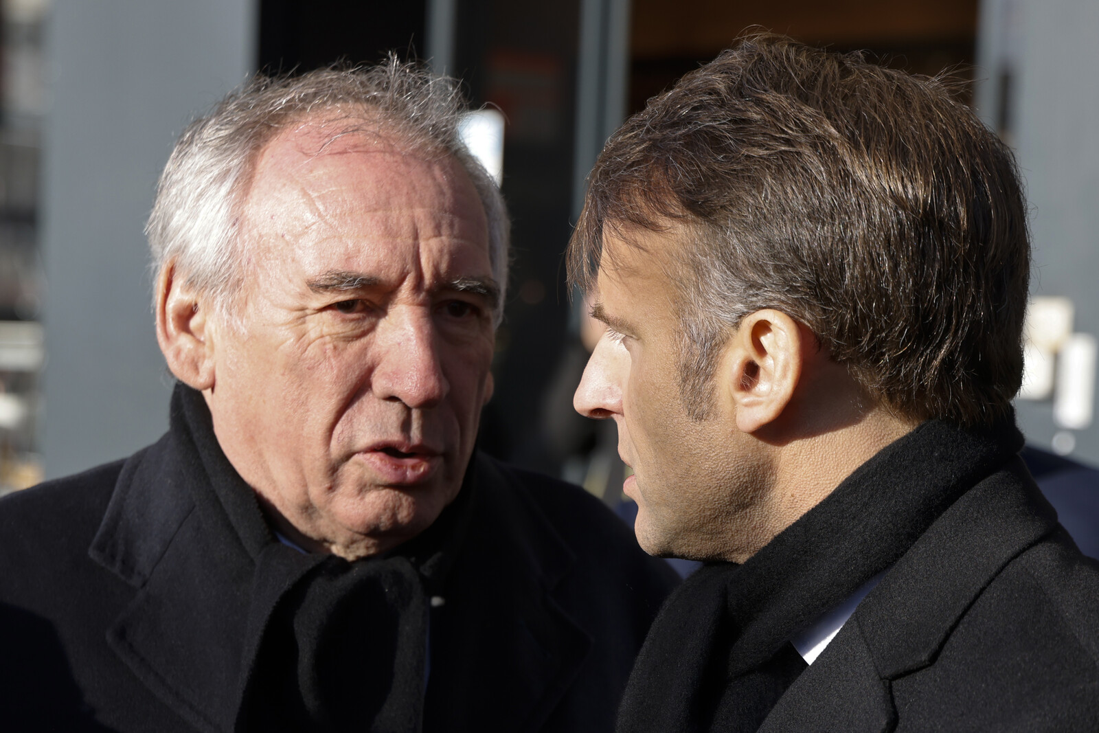 French Government Faces Collapse Amid Political Turmoil