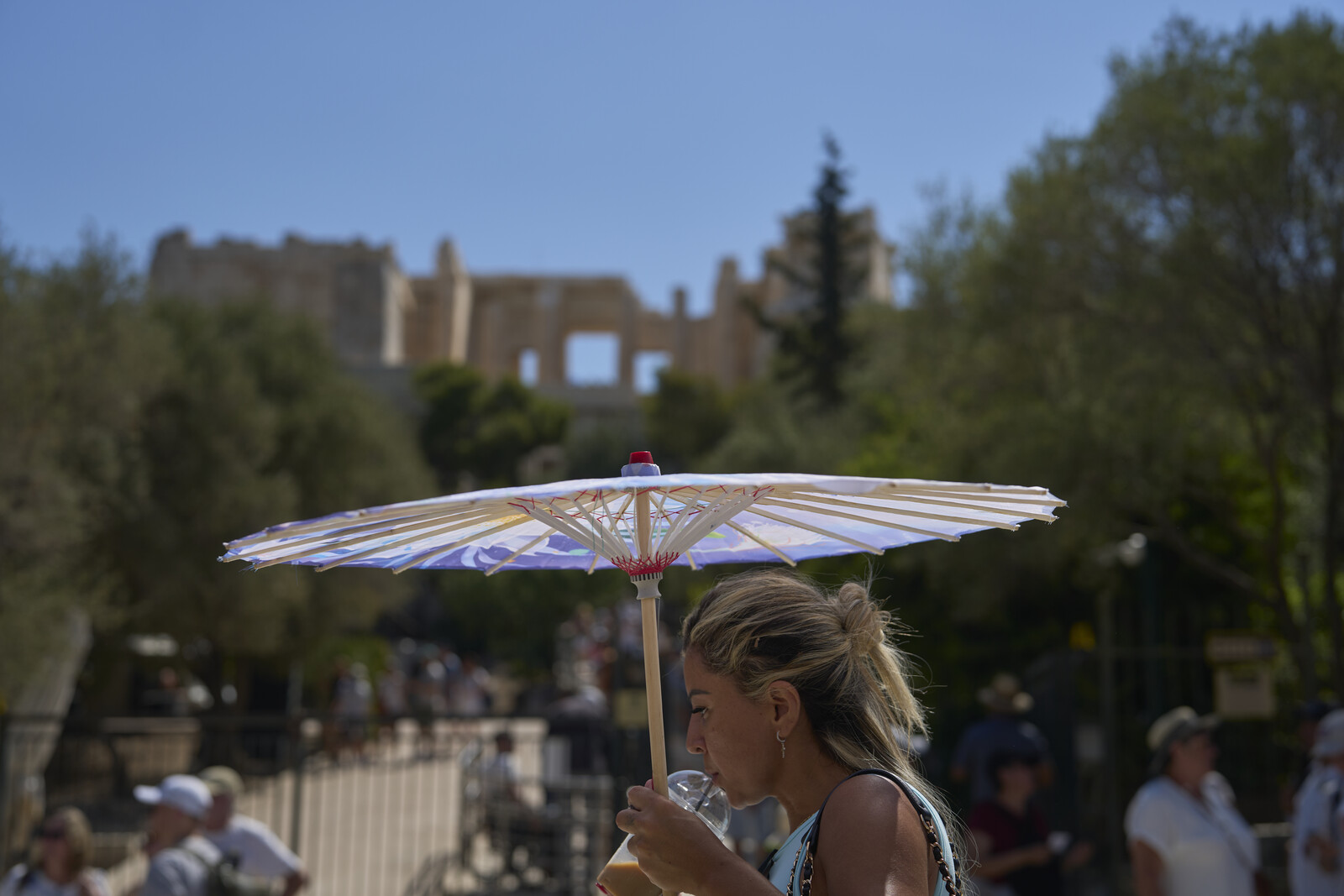 Acropolis in Athens Closes Temporarily