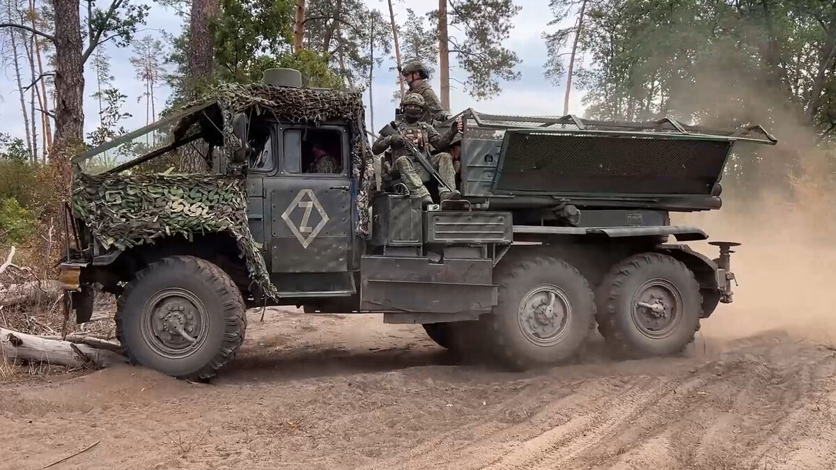 Witnesses: Russian soldiers forced to
