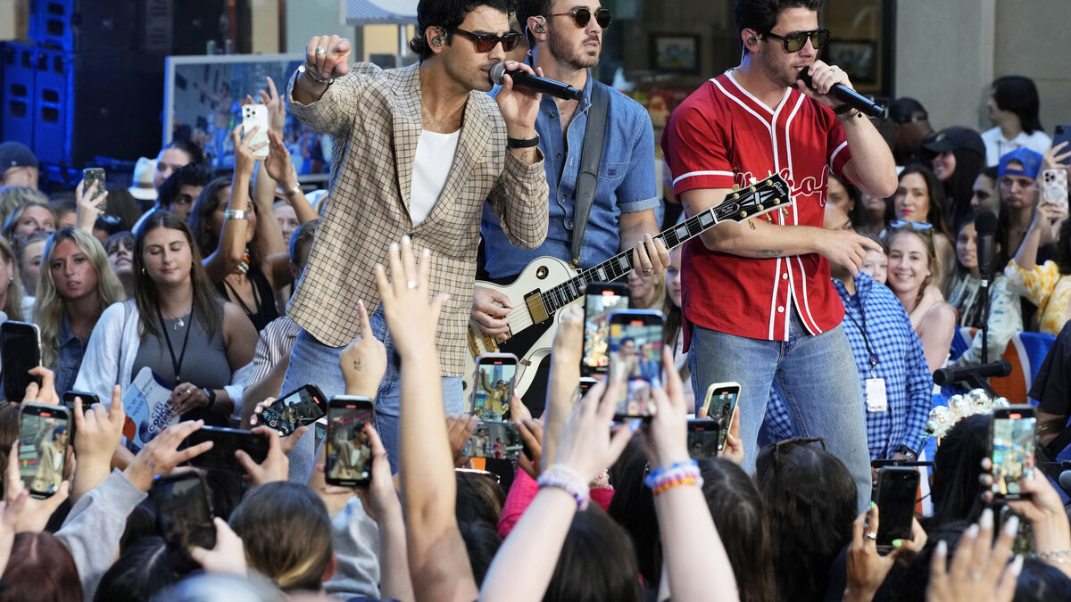 It is now clear when Camp Rock 3 will premiere