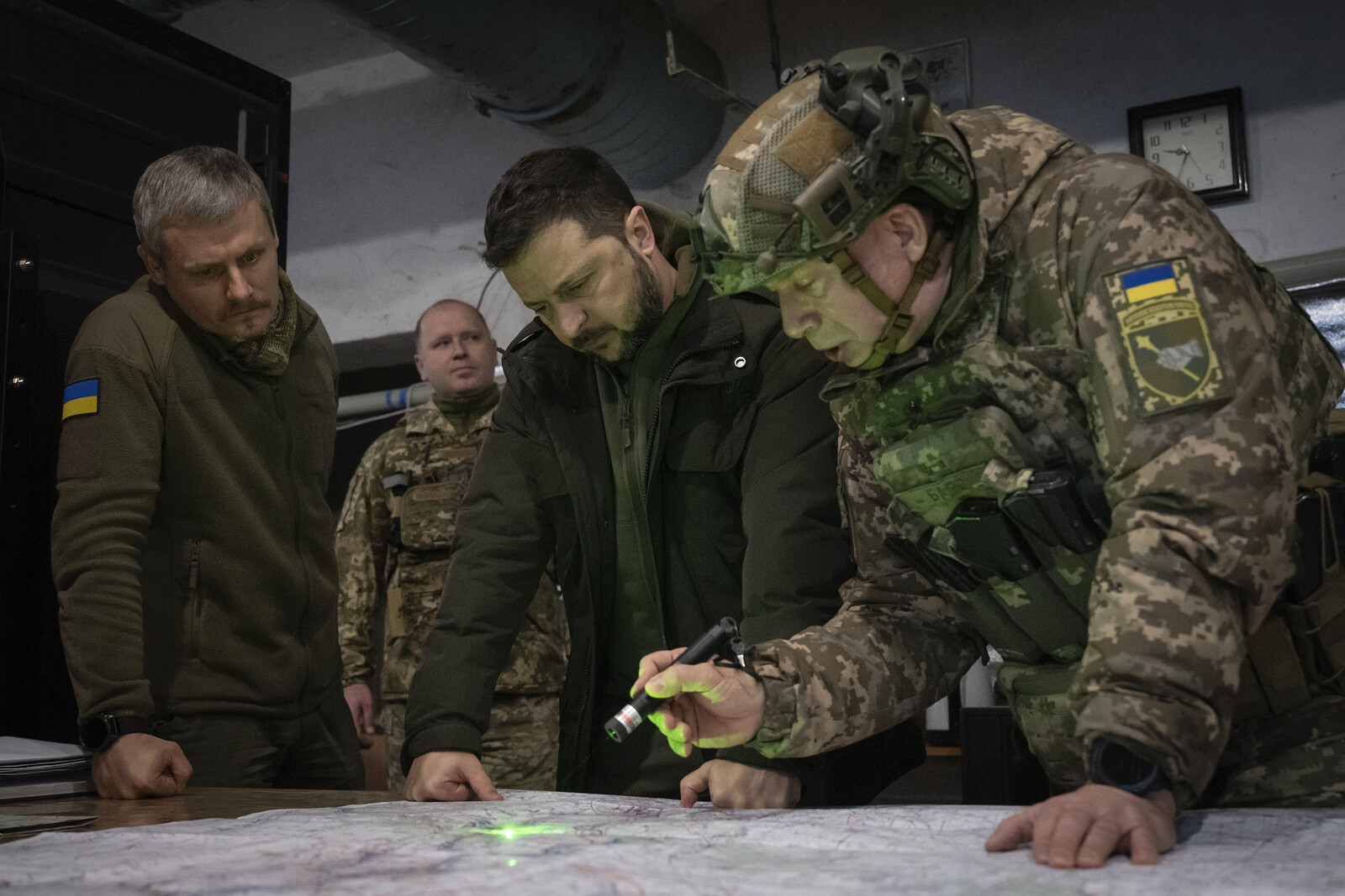 Russian forces advancing – Zelenskyj desperate