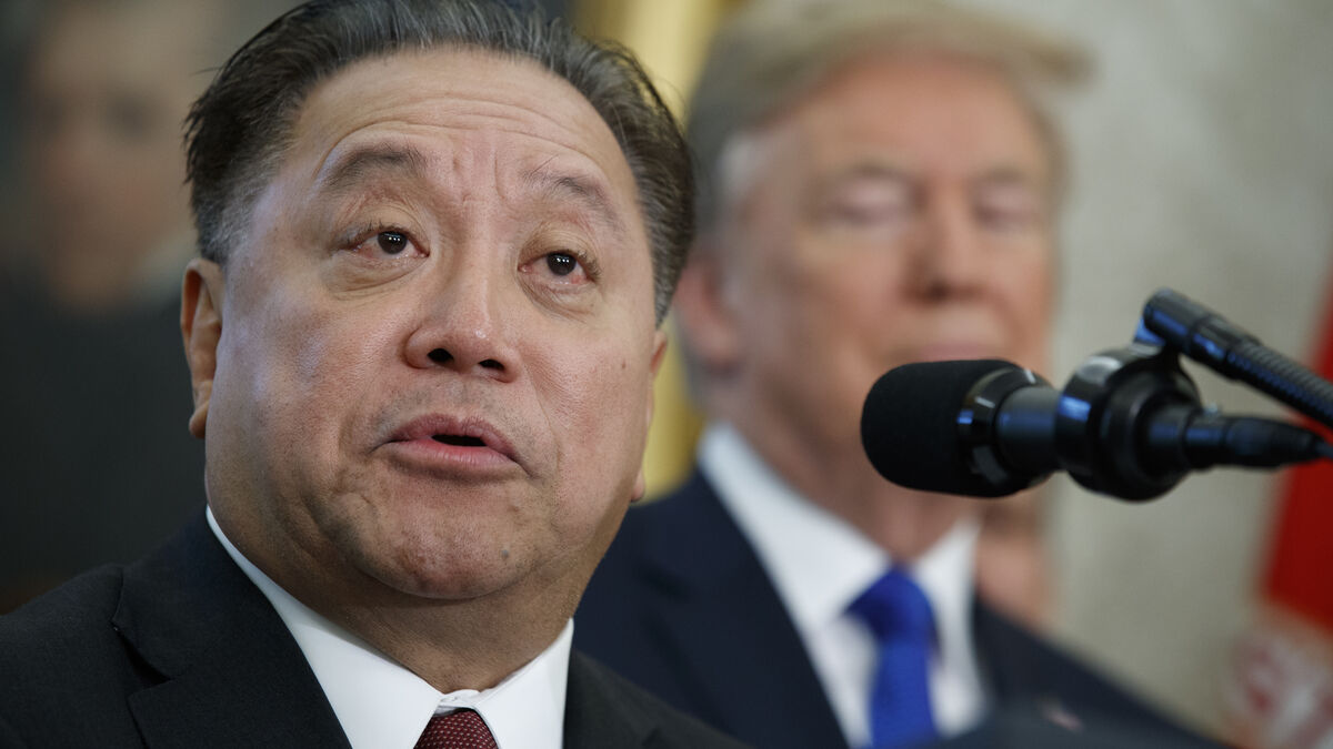 Semiconductor giant Broadcom beats expectations