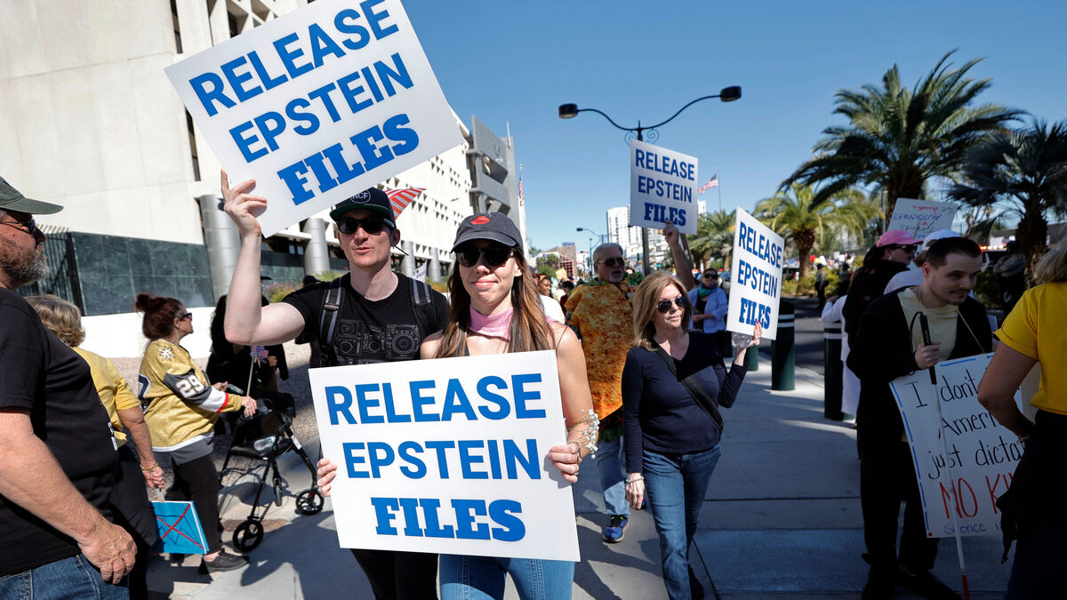 Epstein email about Trump: "Of course he knew"