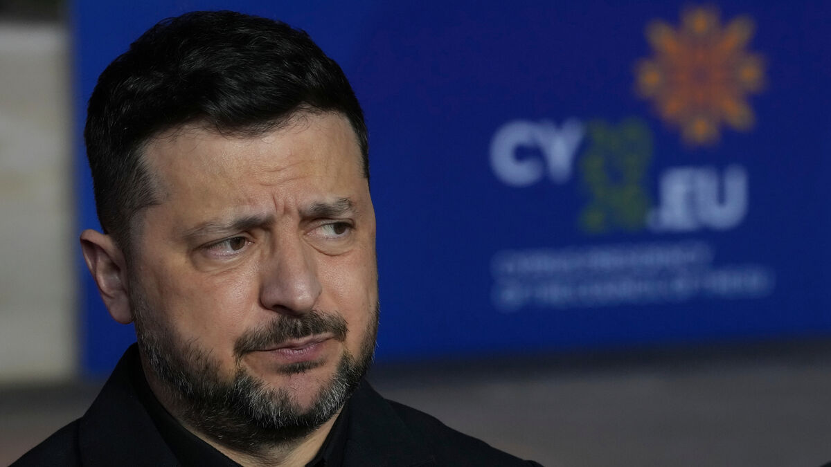 Zelenskyy accuses Russia of nuclear terrorism