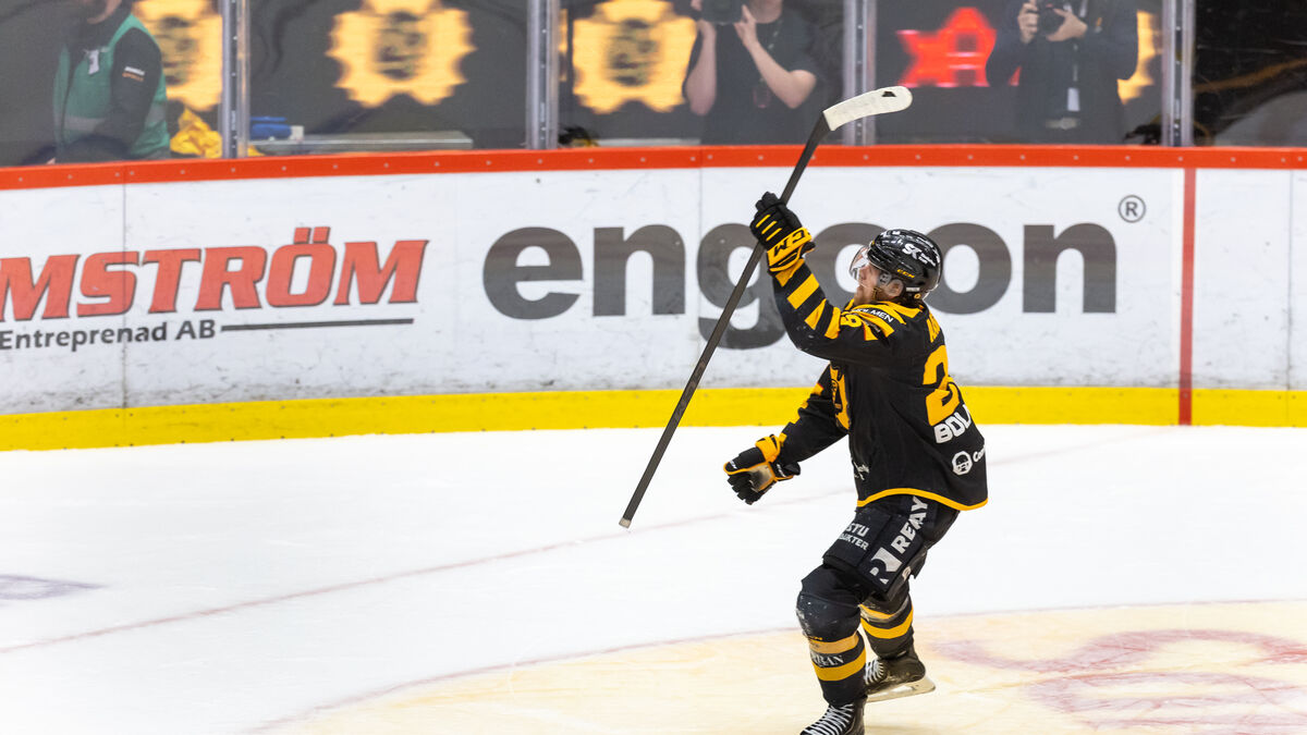Skellefteå routs Brynäs 7-2 in