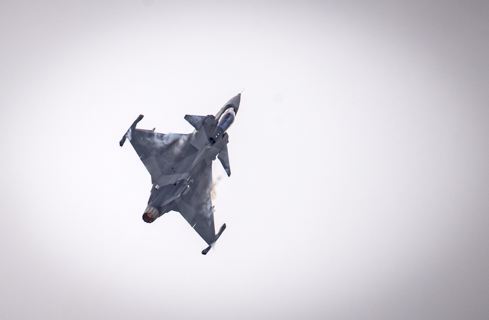 Swedish Armed Forces to Soundproof Homes Amid Increased Gripen Flights