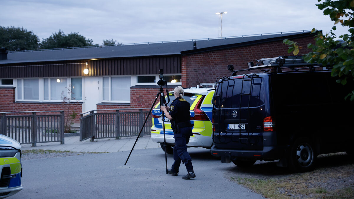 Three arrested after school shooting in Södertälje, two under 15