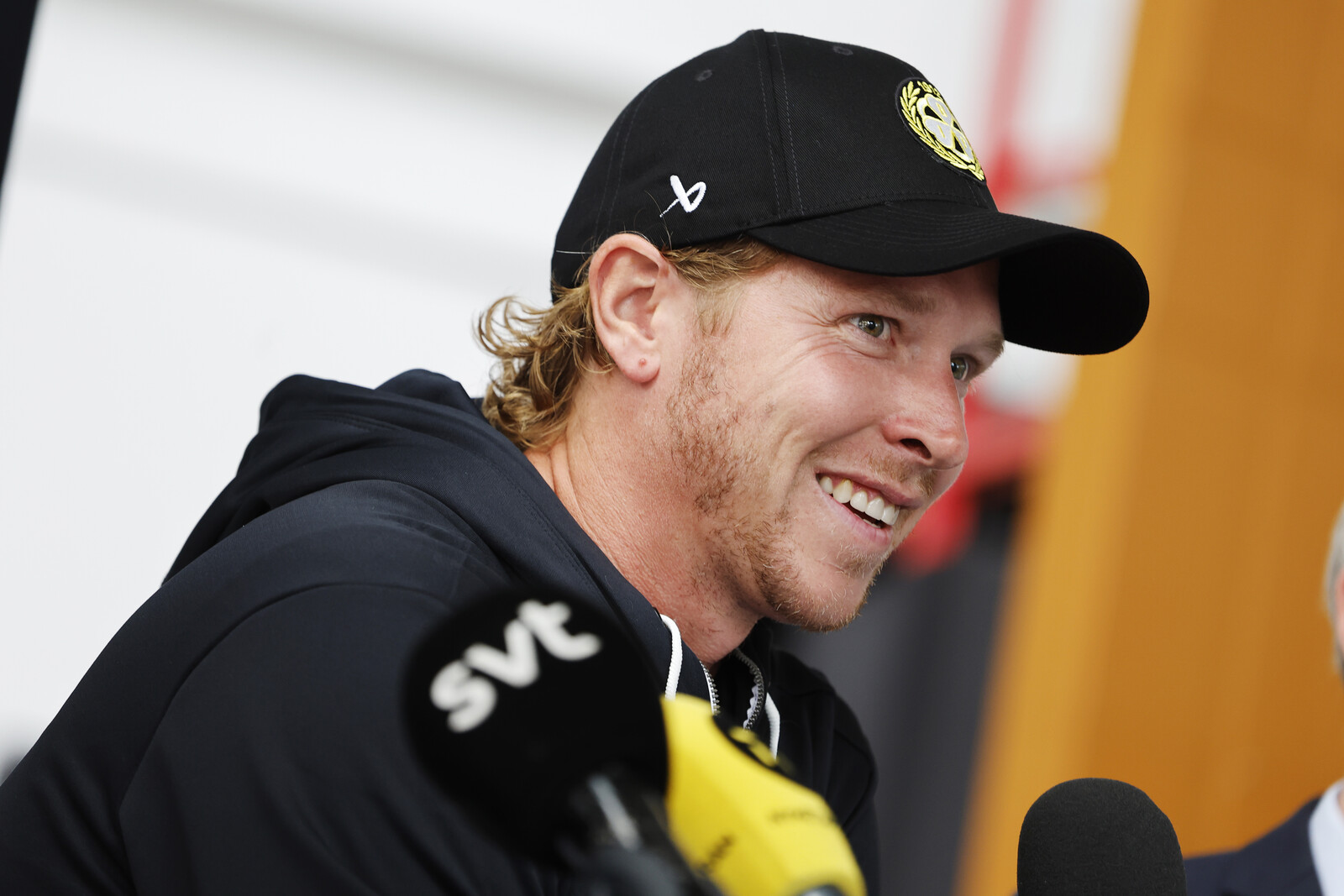 Nicklas Bäckström Returns to Sweden to Play for Brynäs After 18 Years in  NHL | Sweden Herald