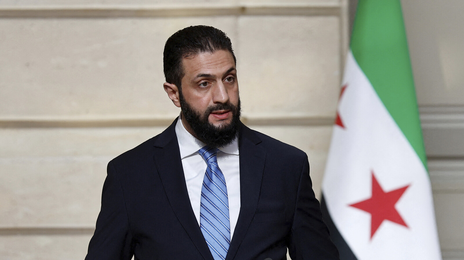 Trump to Lift Sanctions on Syria Following Leadership Change