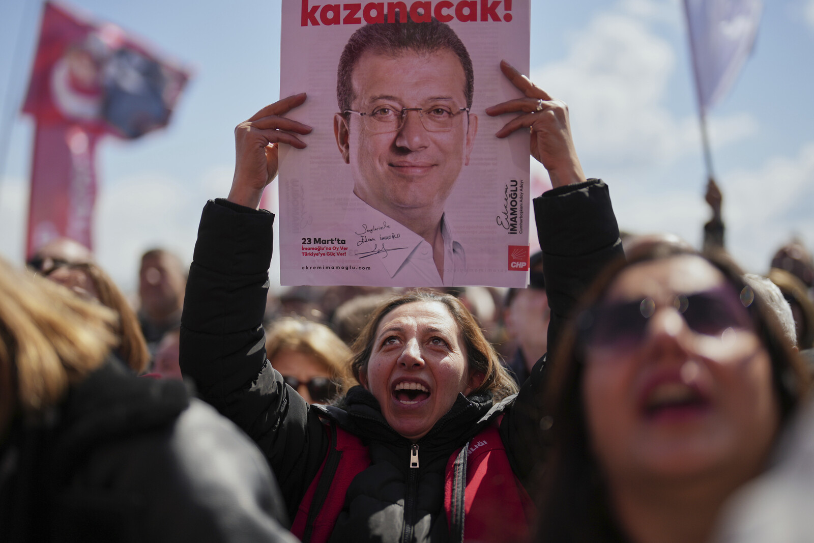 Turkey Issues 47 Arrest Warrants