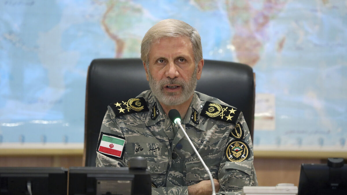 Iran's army chief warns US