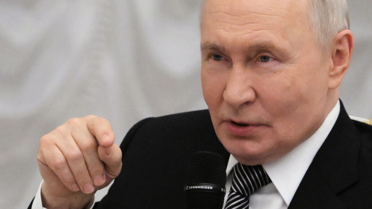 Putin accuses Ukraine of terrorism, claim rejected