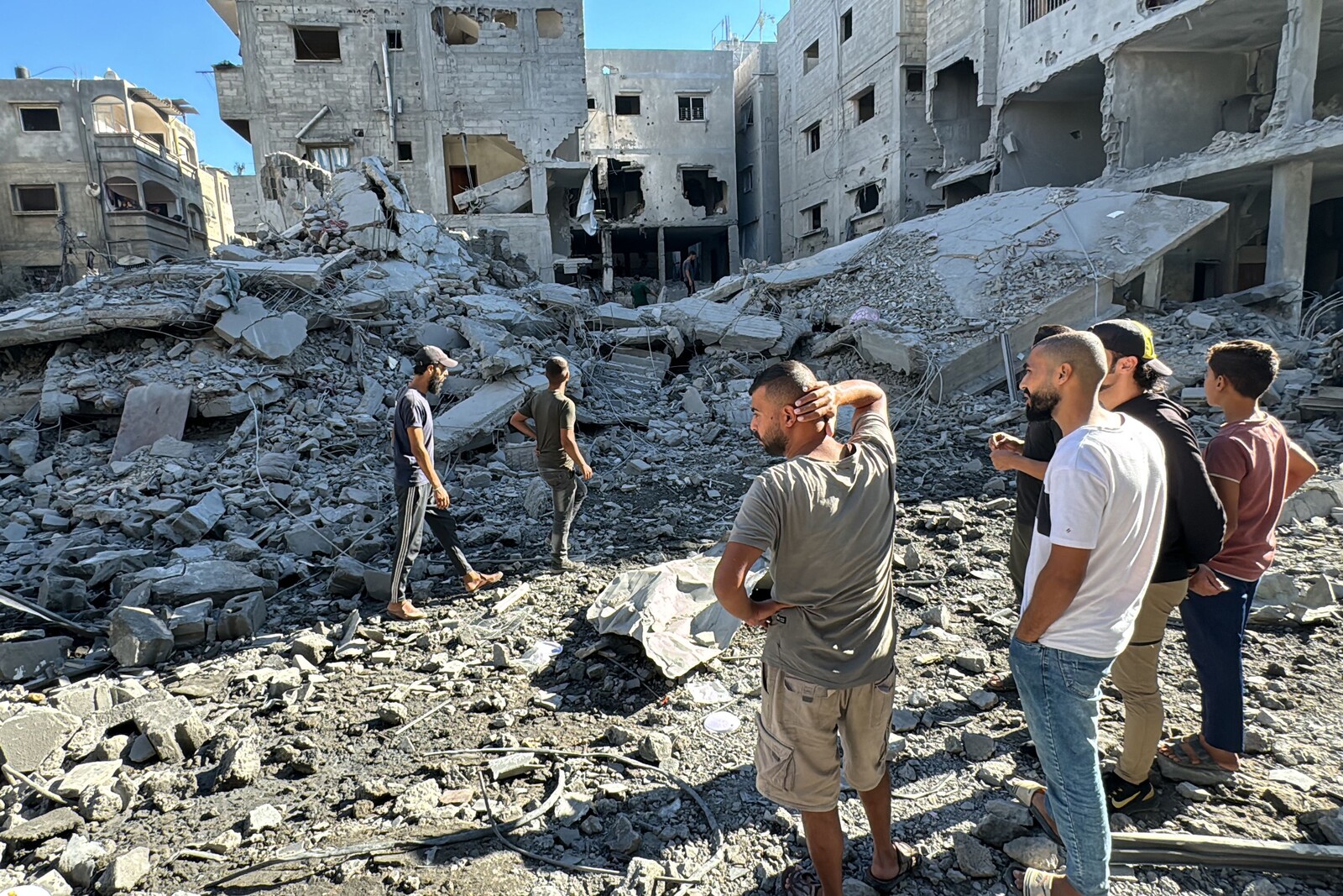 Woman in Beit Lahia: They