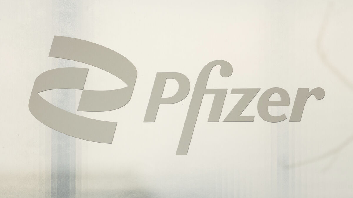 Pfizer first-quarter revenue better than expected