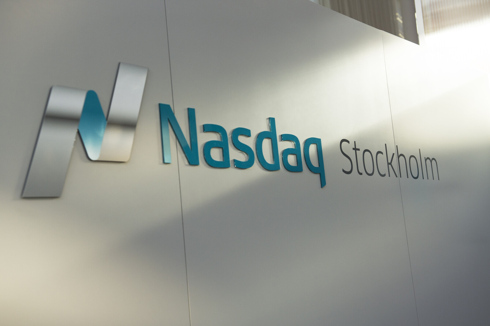 Stockholm Stocks Slide as Tariff Concerns Hit Major Companies