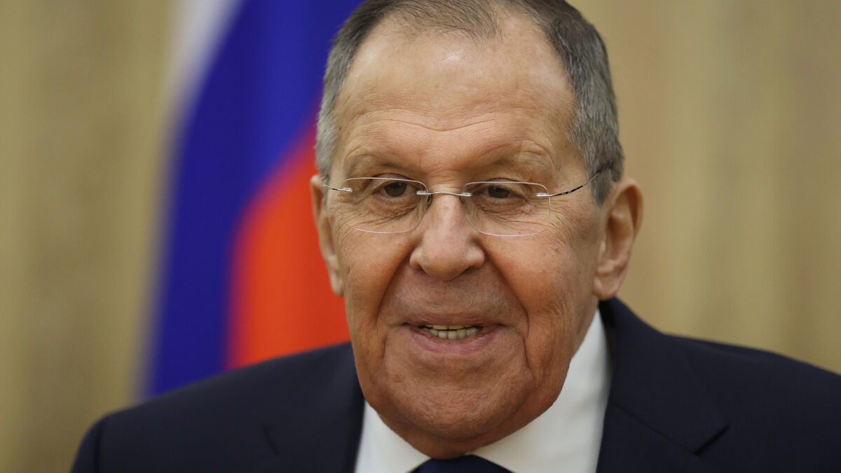 Russia will follow nuclear arms