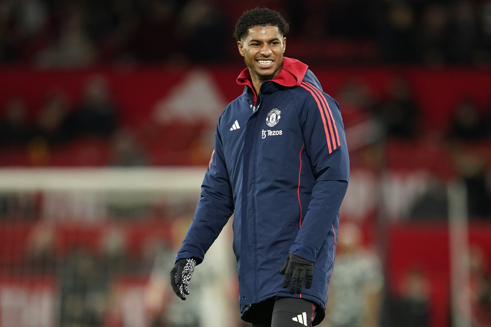 Aston Villa borrows Marcus Rashford from United
