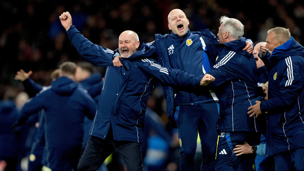 Scotland extends Steve Clarke contract