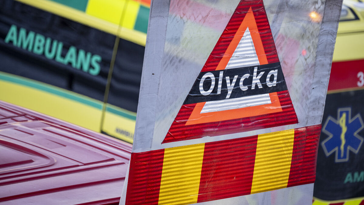 Man in his 50s dies after collision with truck outside Värnamo