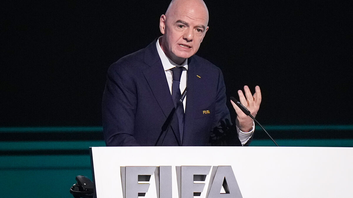 World Cup conflict: FIFA invites Iran to crisis talks in Zurich