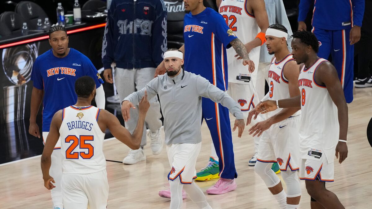 Court stormer disrupted Spurs vs