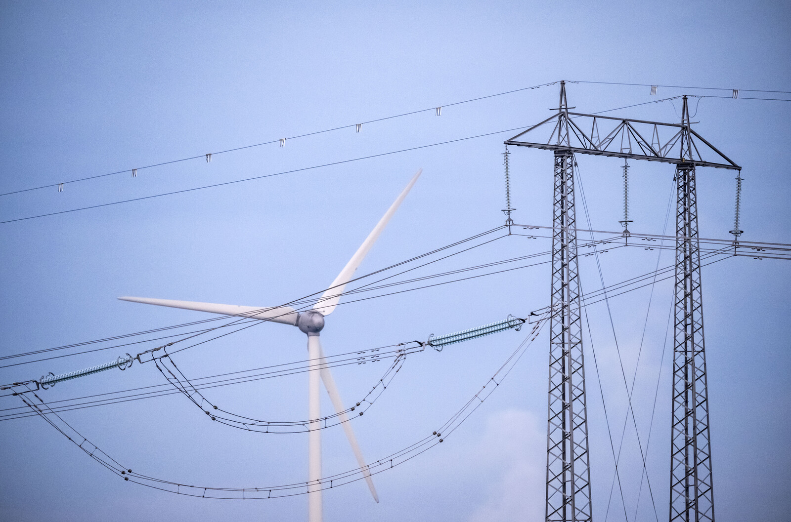 Nuclear Shutdown Drives Up Electricity Prices in Southern Sweden