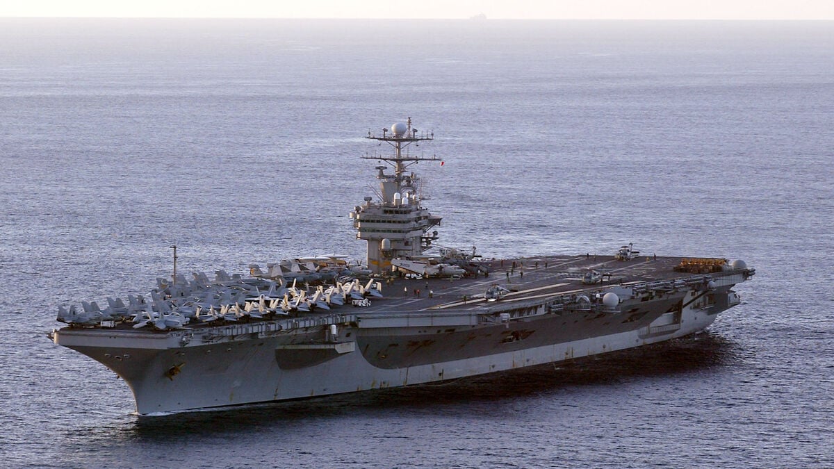 US to replace USS Abraham Lincoln with new aircraft carrier in Middle East