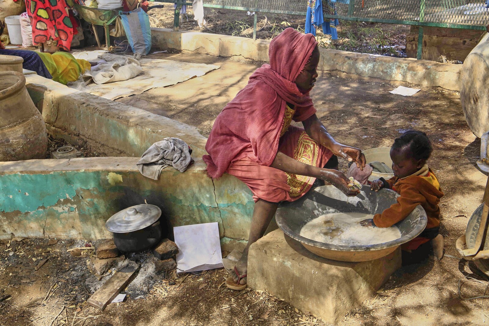 60 Dead from Starvation in