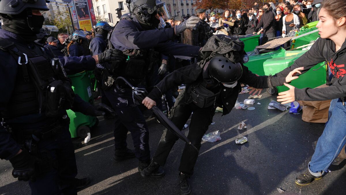 More Than 250,000 Join Student