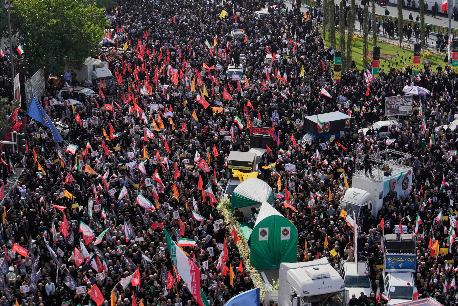 Iran-Israel War: Over 900 Fatalities