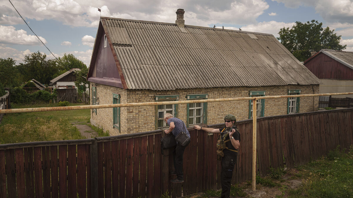 HRW: How Russia takes over