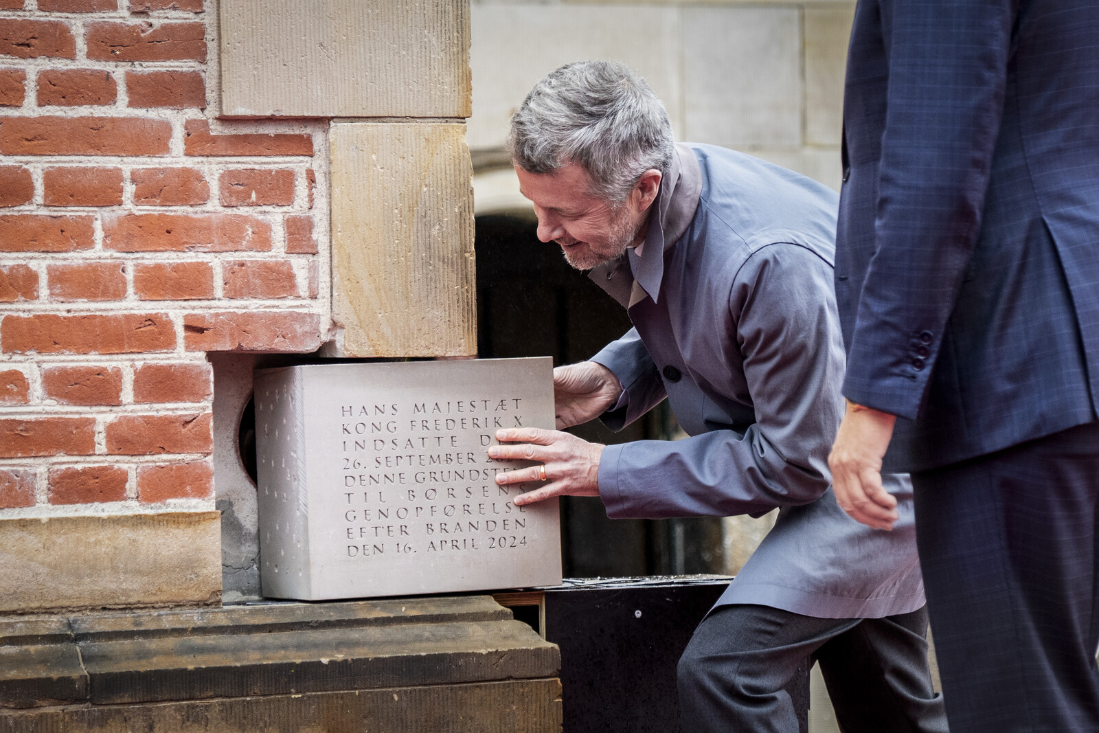The Stock Exchange will rise again – the first stone laid