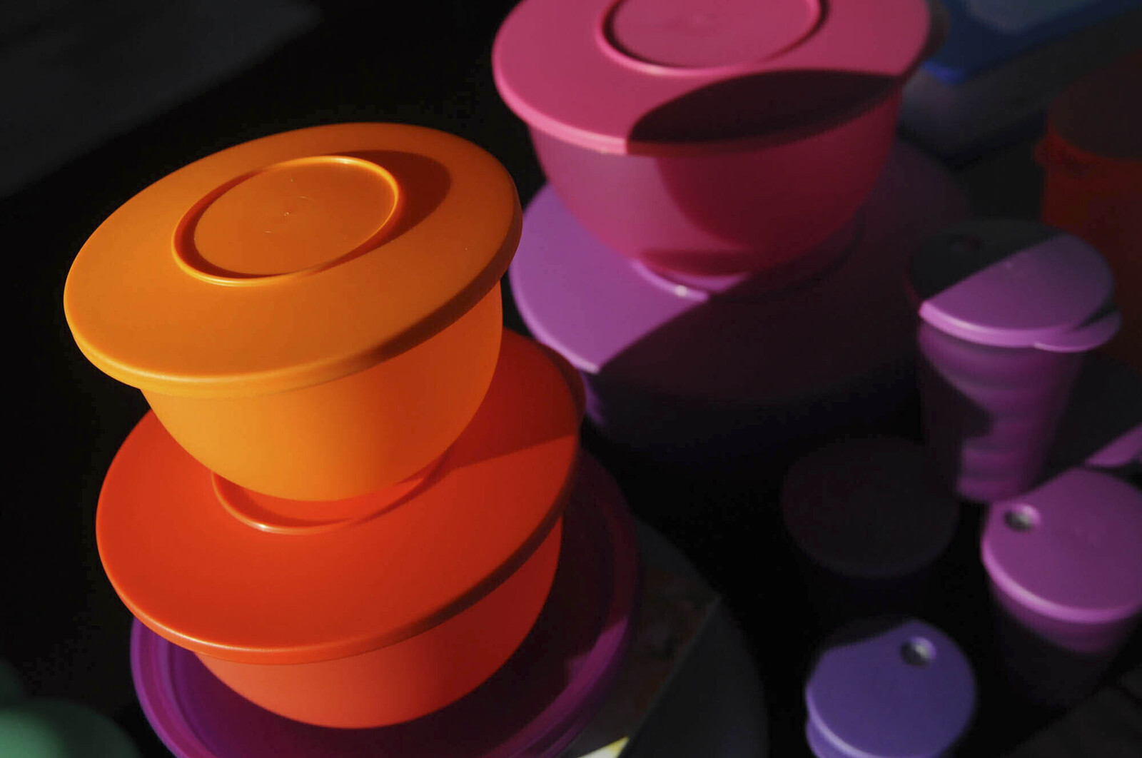 Tupperware Leaves Sweden and Europe