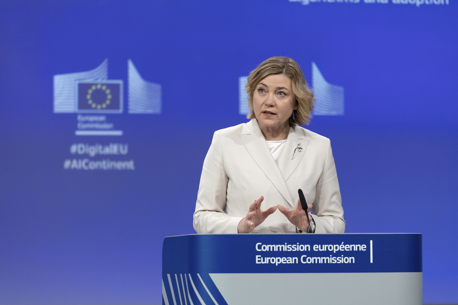 EU Urges Independent Lay Judges