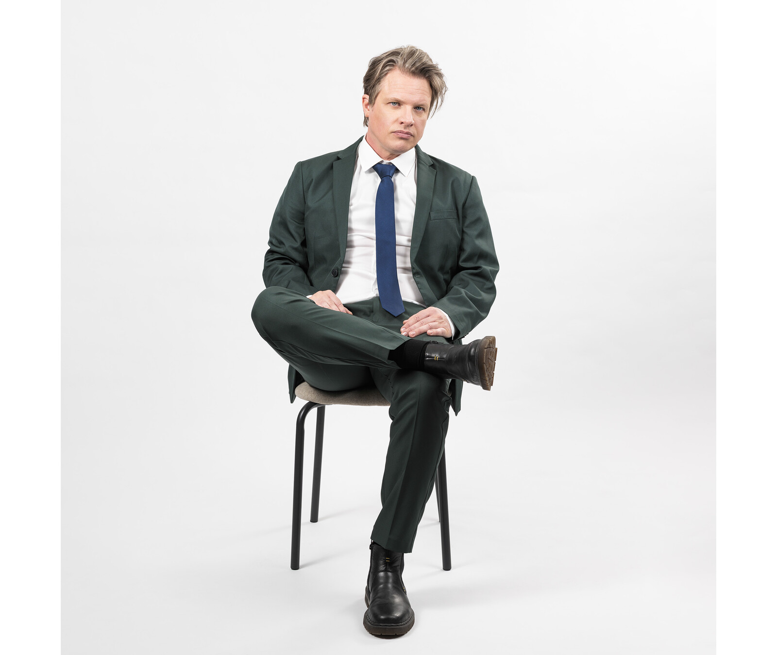 Takida's Robert Pettersson Launches Solo Career with Secret Album