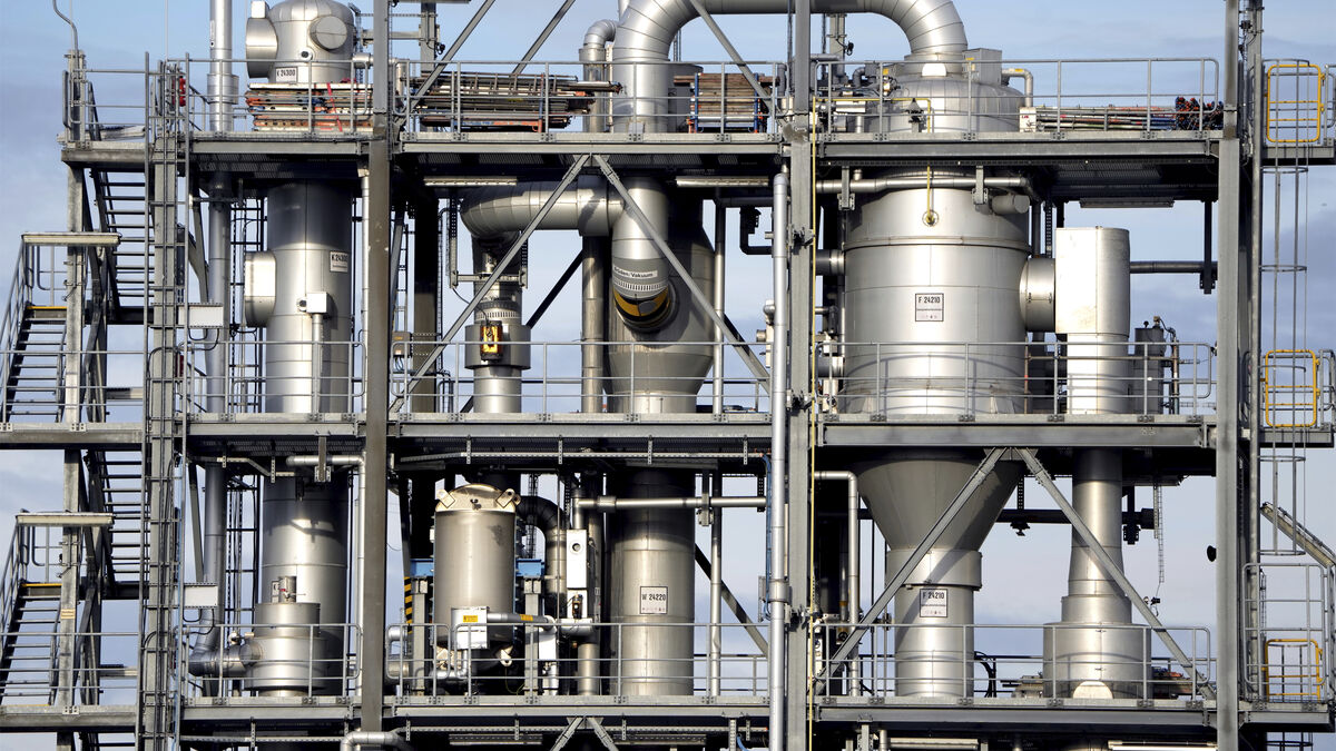BASF raises profit forecast after strong second quarter results