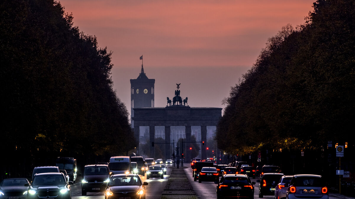 Germany’s economic confidence rises unexpectedly in July, ZEW index shows