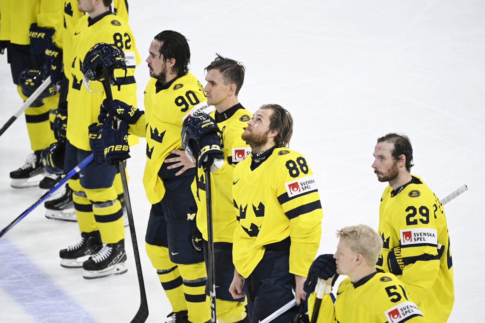 Can Tre Kronor Regroup for