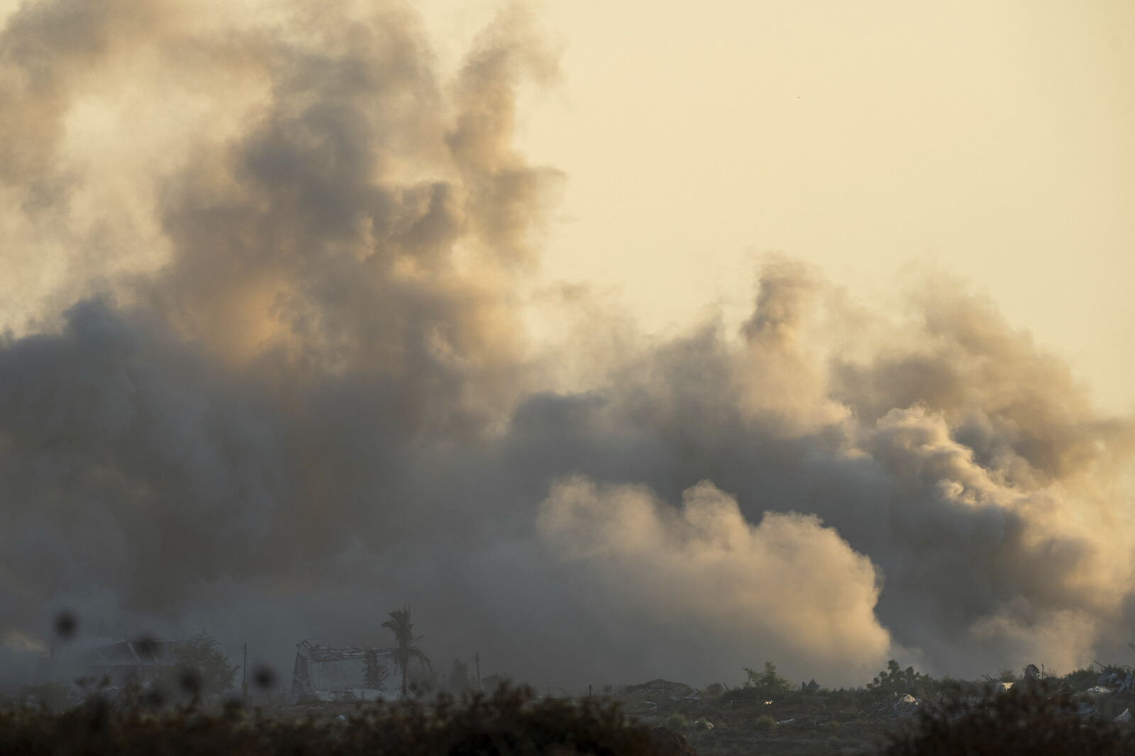 Over 30 killed in Israeli