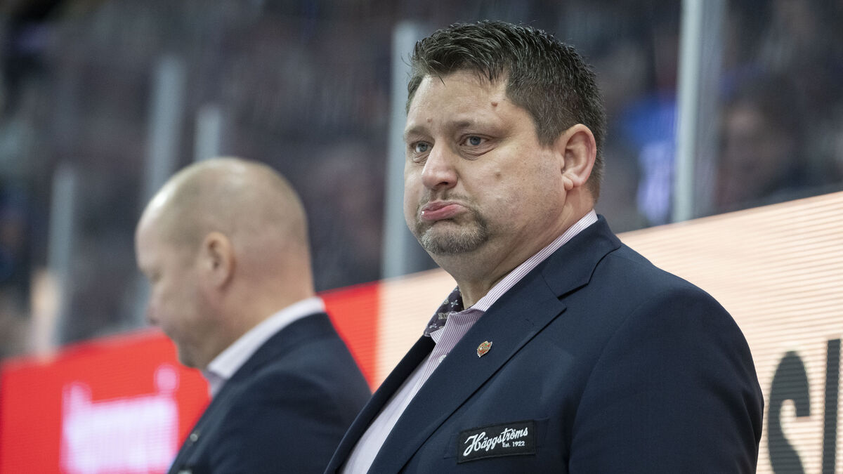 Modo acts after tough times – fires coaches