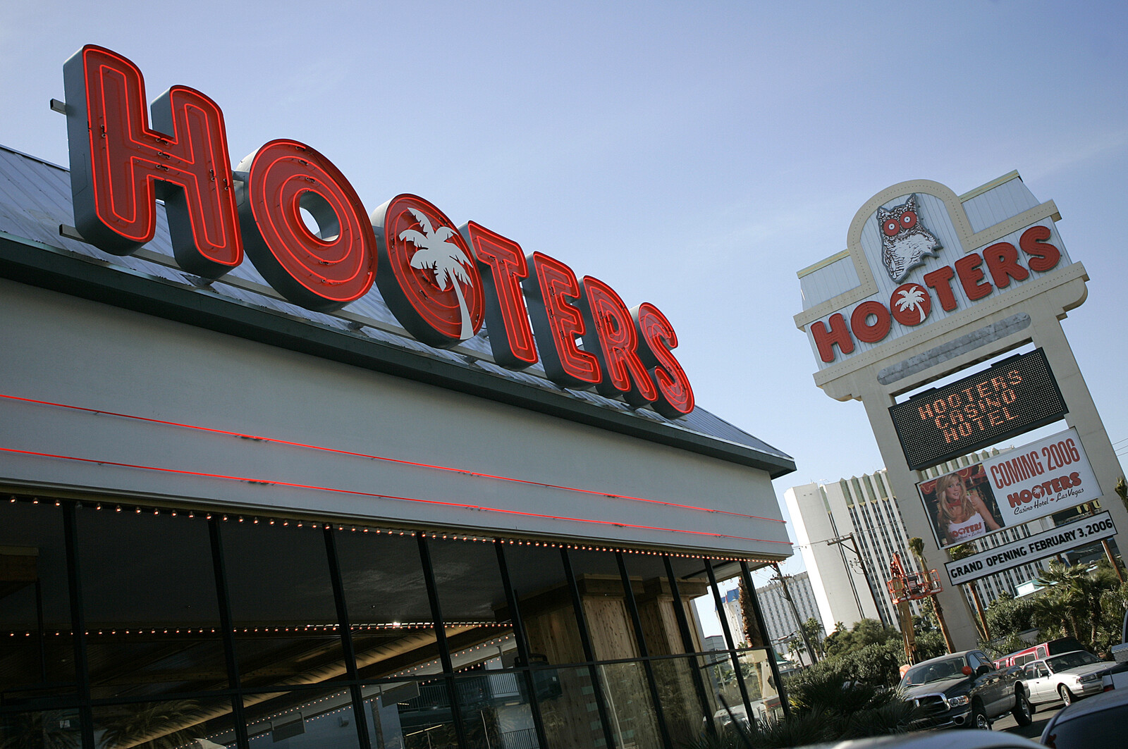 American restaurant chain Hooters on the Brink of Bankruptcy