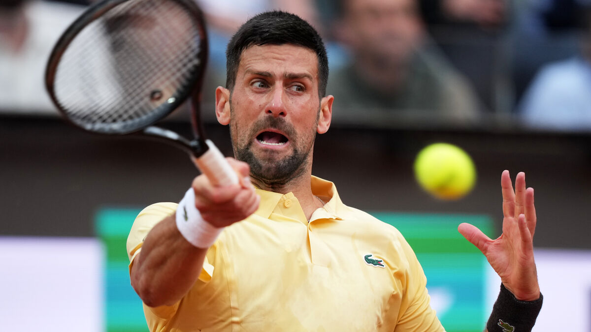Djokovic knocked out in comeback