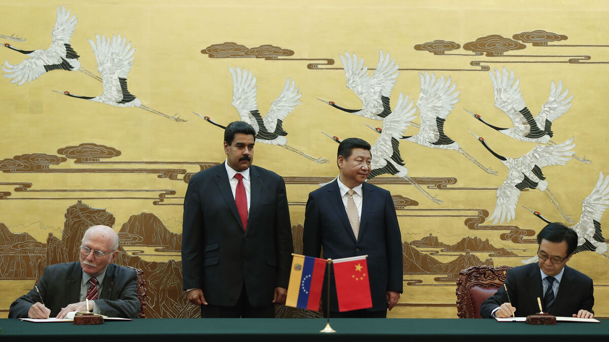 China demands United States immediately