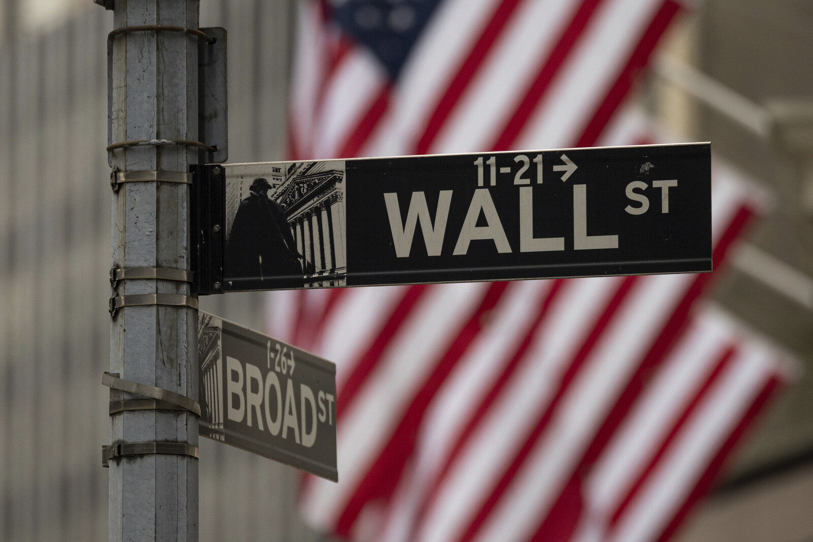 Wall Street Declines After July Inflation Data Released